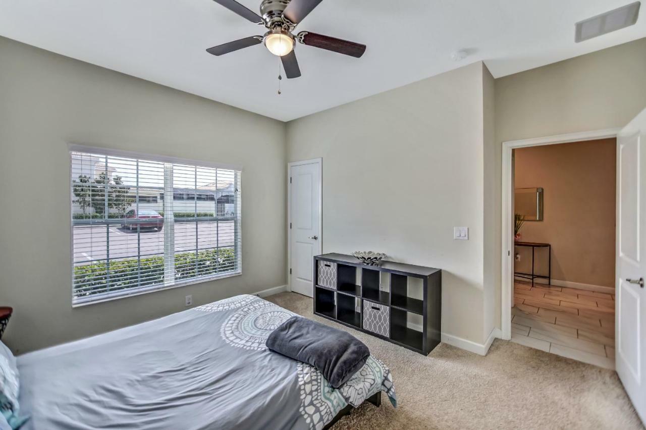 C - New 4 Bedroom Home - 5 Miles To Disney - Free Water Park - Private Pool Kissimmee Exterior photo