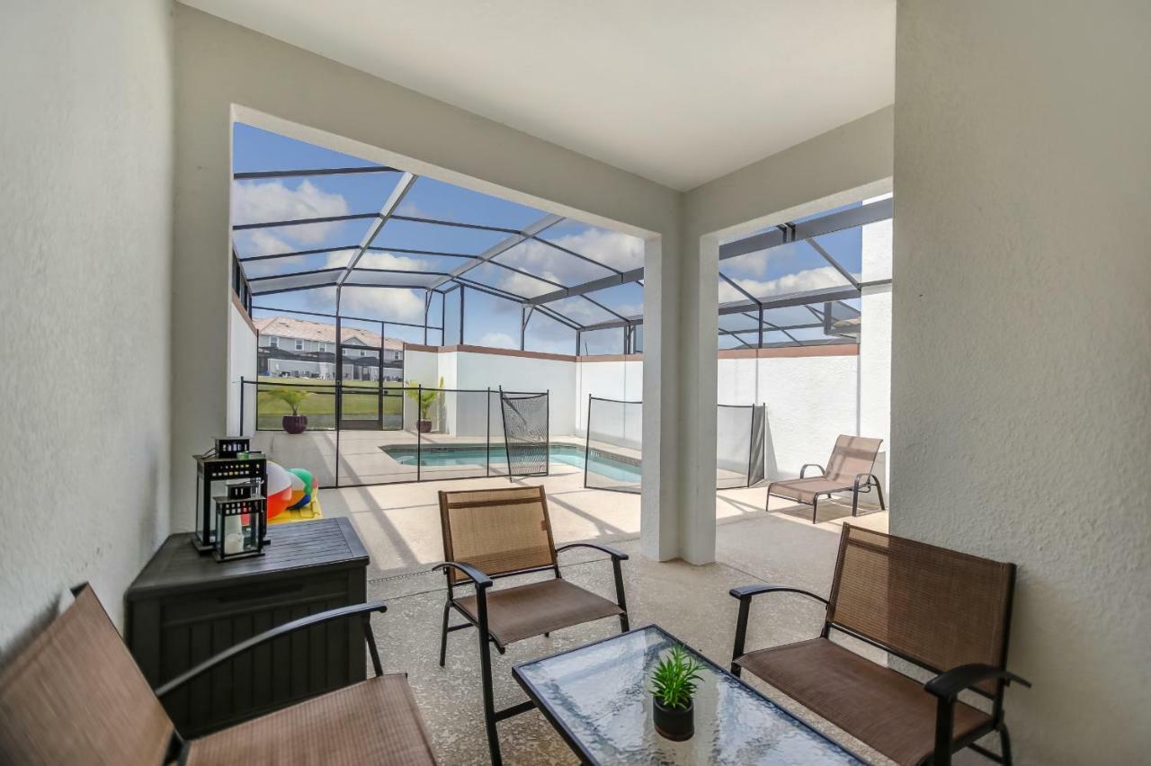 C - New 4 Bedroom Home - 5 Miles To Disney - Free Water Park - Private Pool Kissimmee Exterior photo